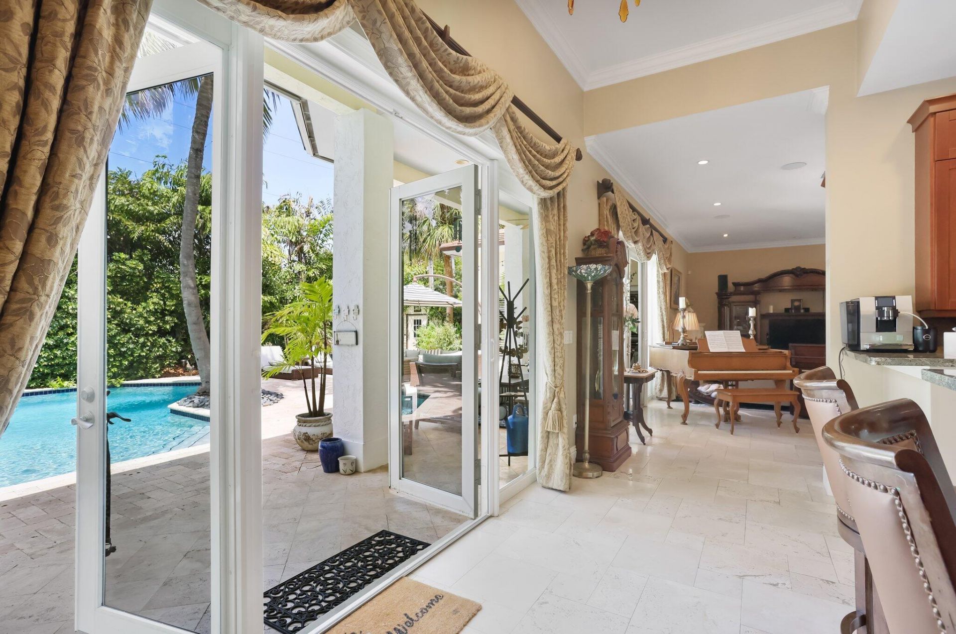 2409 NE 12th Street, Fort Lauderdale, FL 33304 Photo