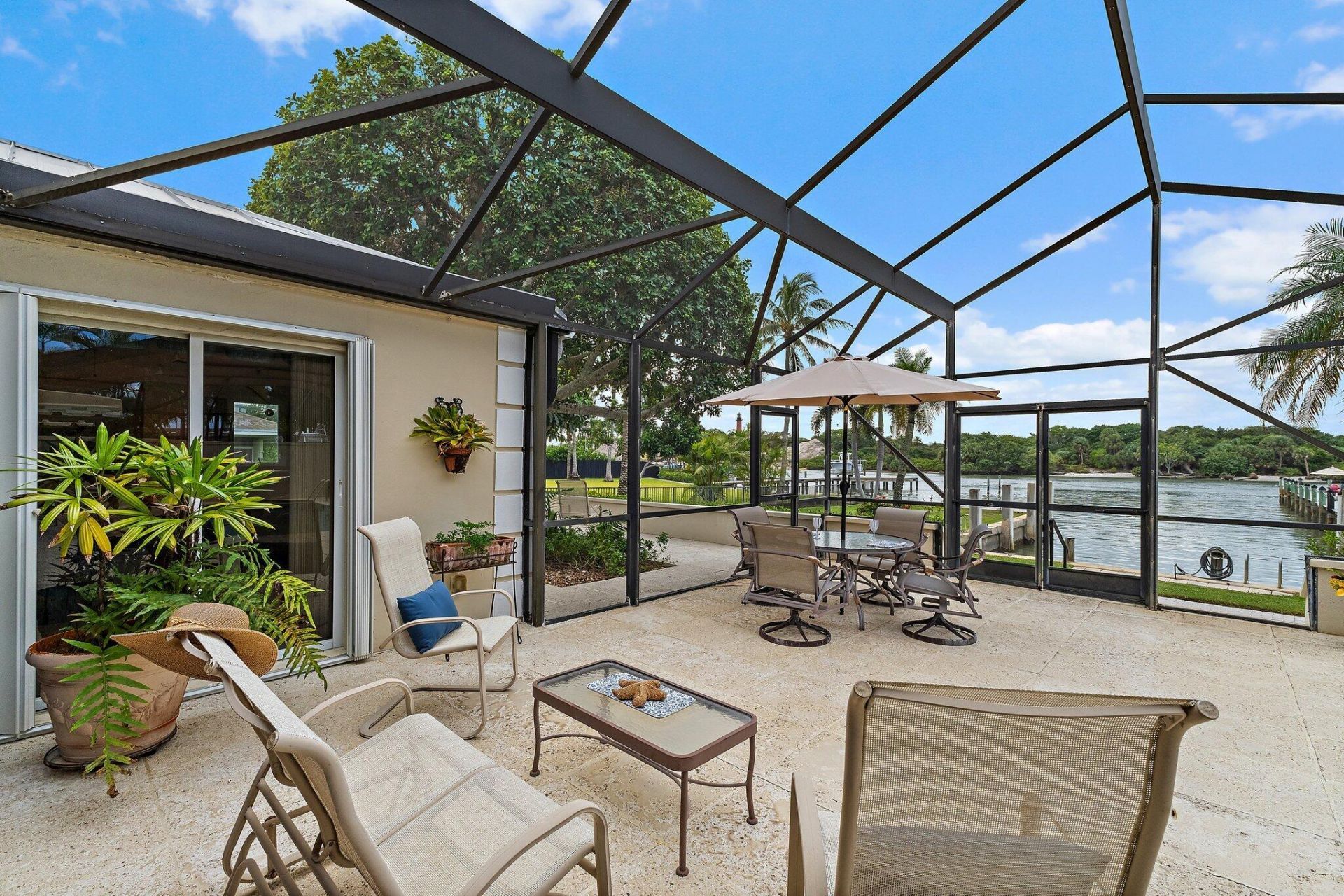 107 Lighthouse Drive, Jupiter Inlet Colony, FL 33469 Photo