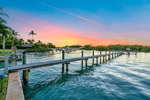 107 Lighthouse Drive, Jupiter Inlet Colony, FL 33469 Photo