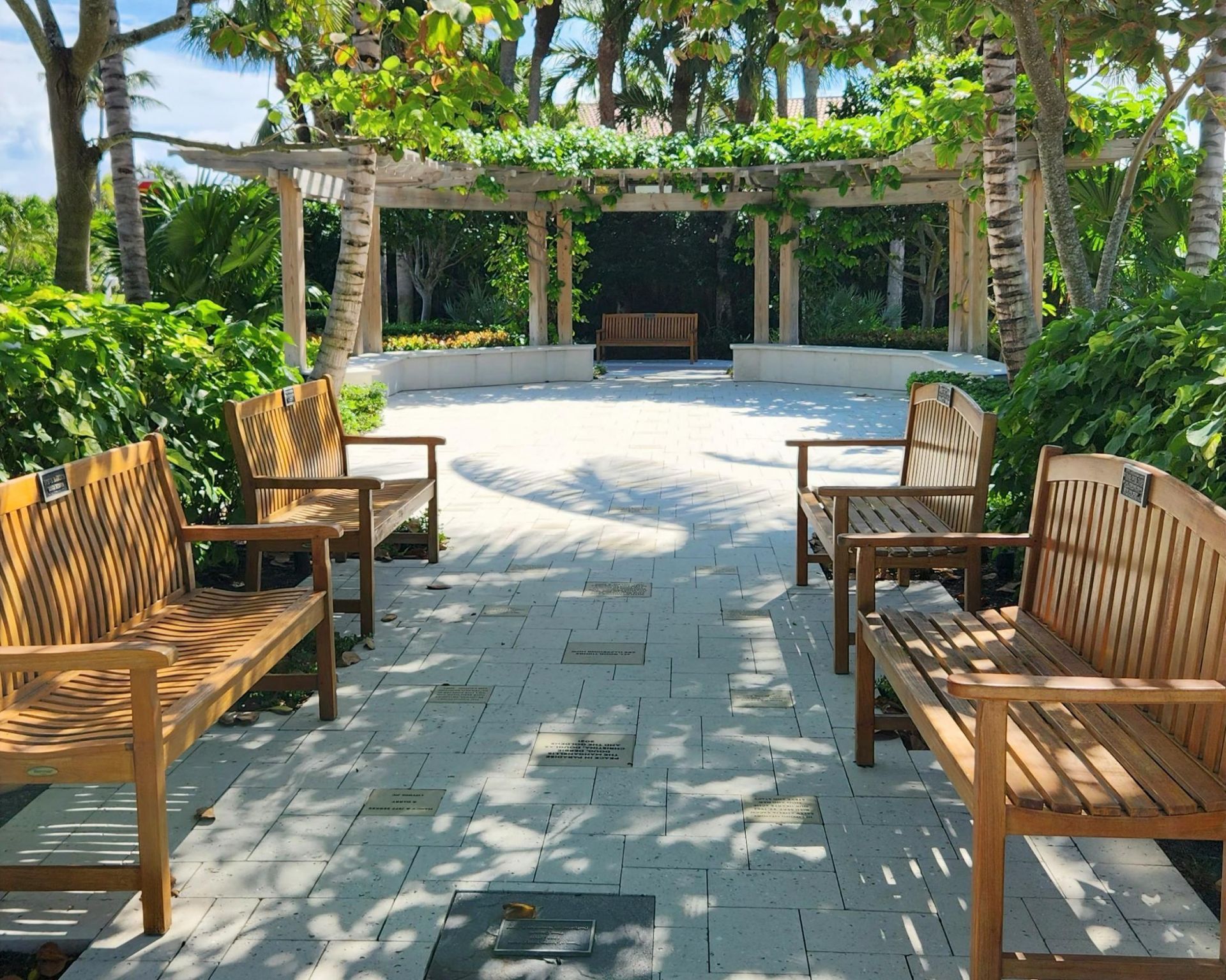 107 Lighthouse Drive, Jupiter Inlet Colony, FL 33469 Photo