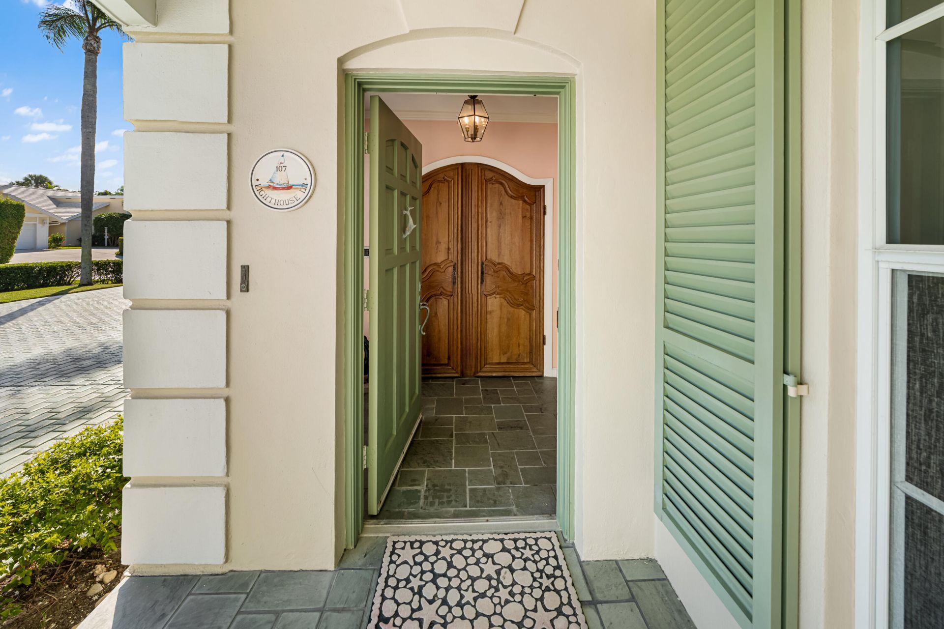 107 Lighthouse Drive, Jupiter Inlet Colony, FL 33469 Photo