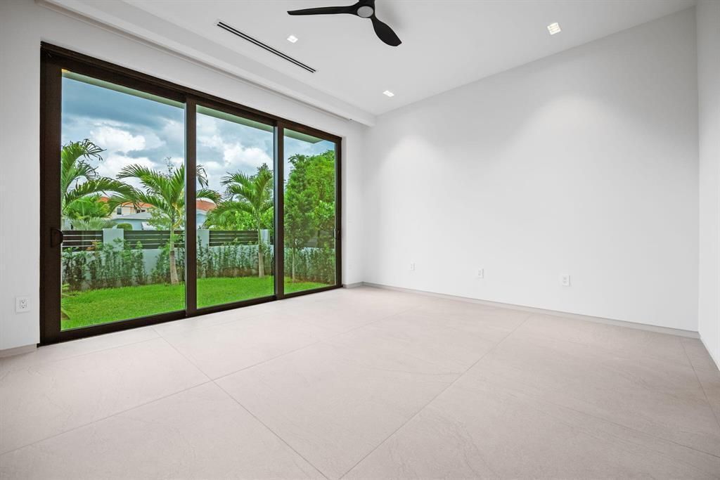 607 NE 17th Avenue, Fort Lauderdale, FL 33304 Photo