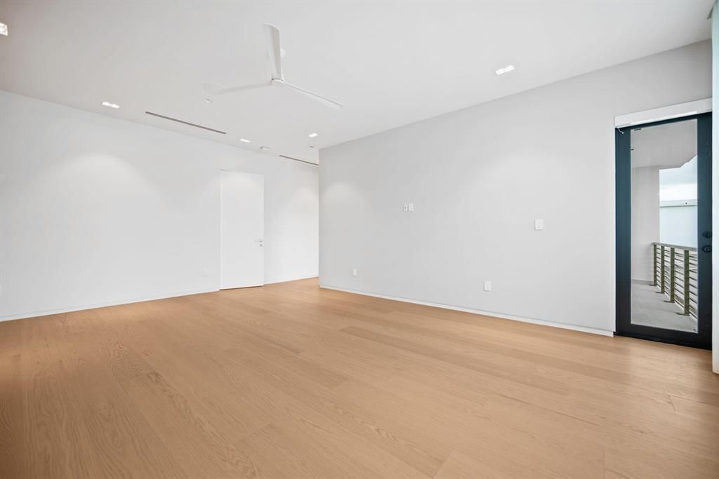 607 NE 17th Avenue, Fort Lauderdale, FL 33304 Photo