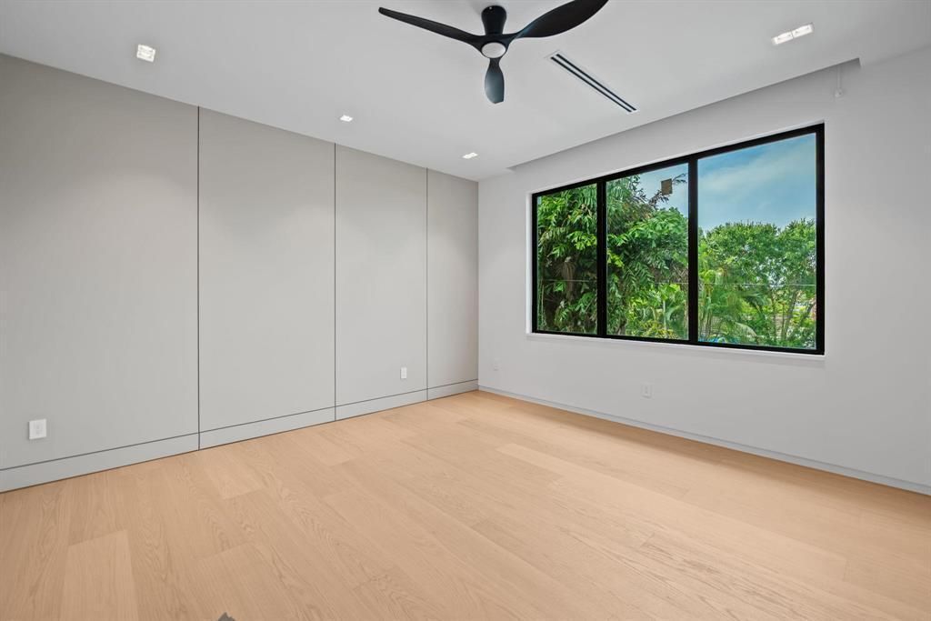 607 NE 17th Avenue, Fort Lauderdale, FL 33304 Photo