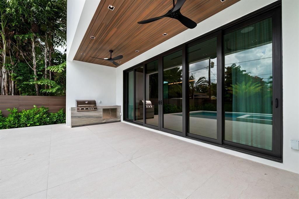 607 NE 17th Avenue, Fort Lauderdale, FL 33304 Photo