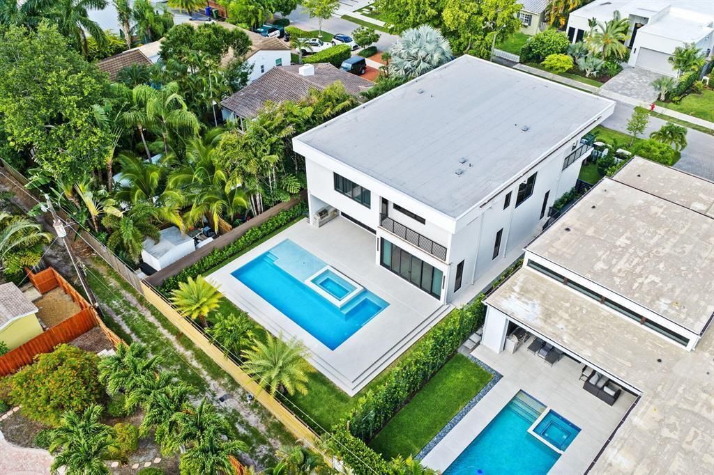 607 NE 17th Avenue, Fort Lauderdale, FL 33304 Photo