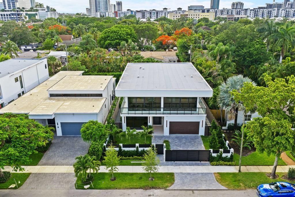 607 NE 17th Avenue, Fort Lauderdale, FL 33304 Photo
