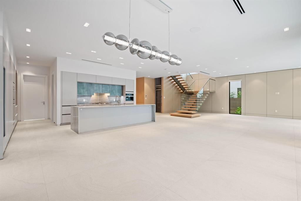 607 NE 17th Avenue, Fort Lauderdale, FL 33304 Photo