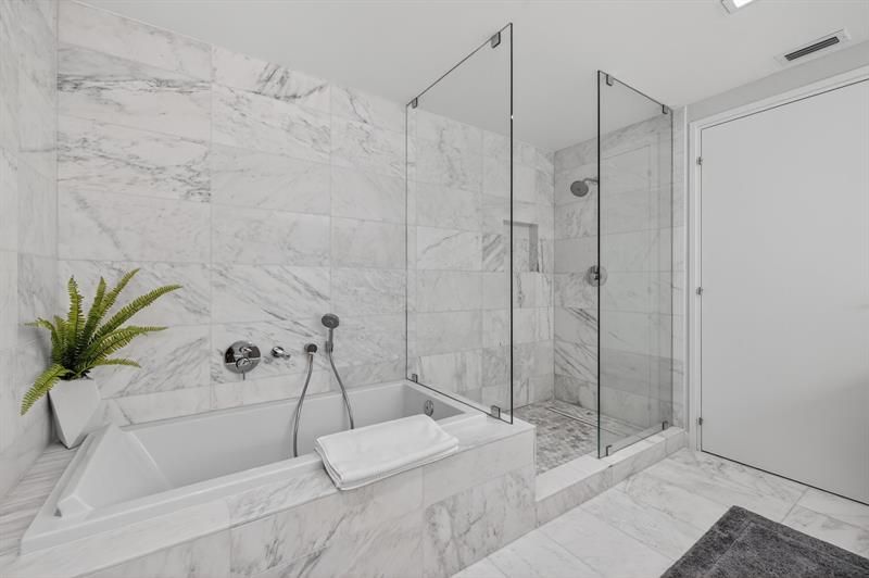 401 N Birch Road, Unit 1103, Fort Lauderdale, FL 33304 Photo