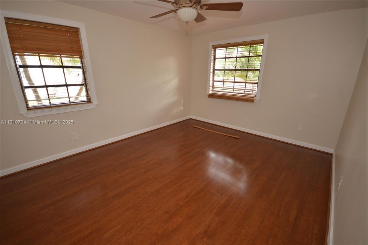 2119 Nova Village Dr, Davie, FL 33317 Photo