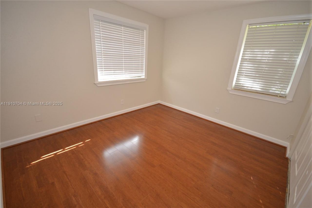 2119 Nova Village Dr, Davie, FL 33317 Photo