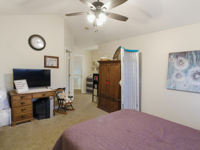 810 Mystic Pointe Drive, Lewis Center, OH 43035 Photo 15