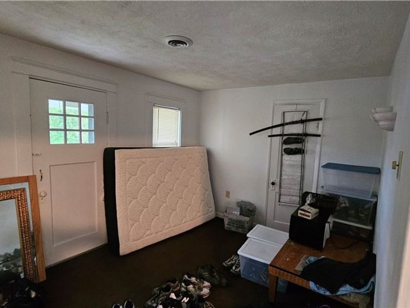 19326 Tyronne Avenue, Euclid, OH 44119 Photo 15