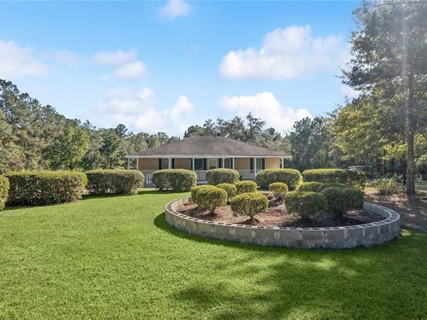 26384 APRIL Lane, Ponchatoula, LA 70454