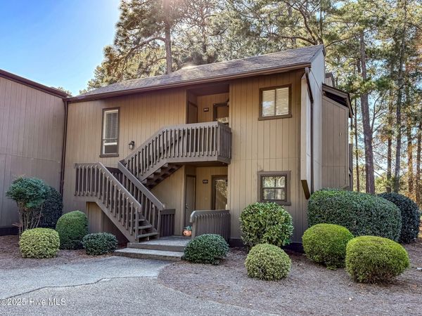 10 Pine Tree Road, Unit 203, Pinehurst, NC 28374