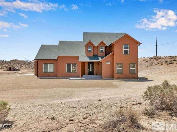 10975 Iroquois Trail, Stagecoach, NV 89429
