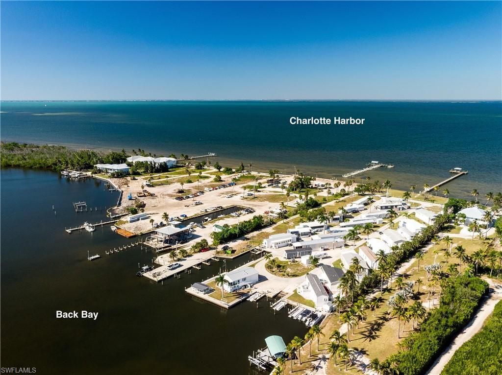 16978 Captains Dr, Bokeelia, FL 33922 Photo