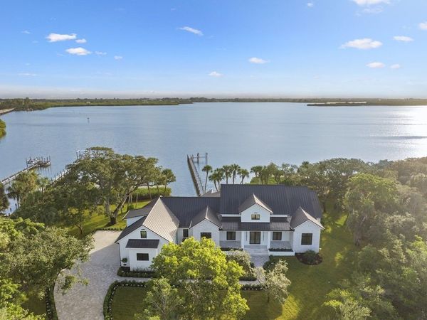 8680 Shore Lane, Vero Beach, FL 32967