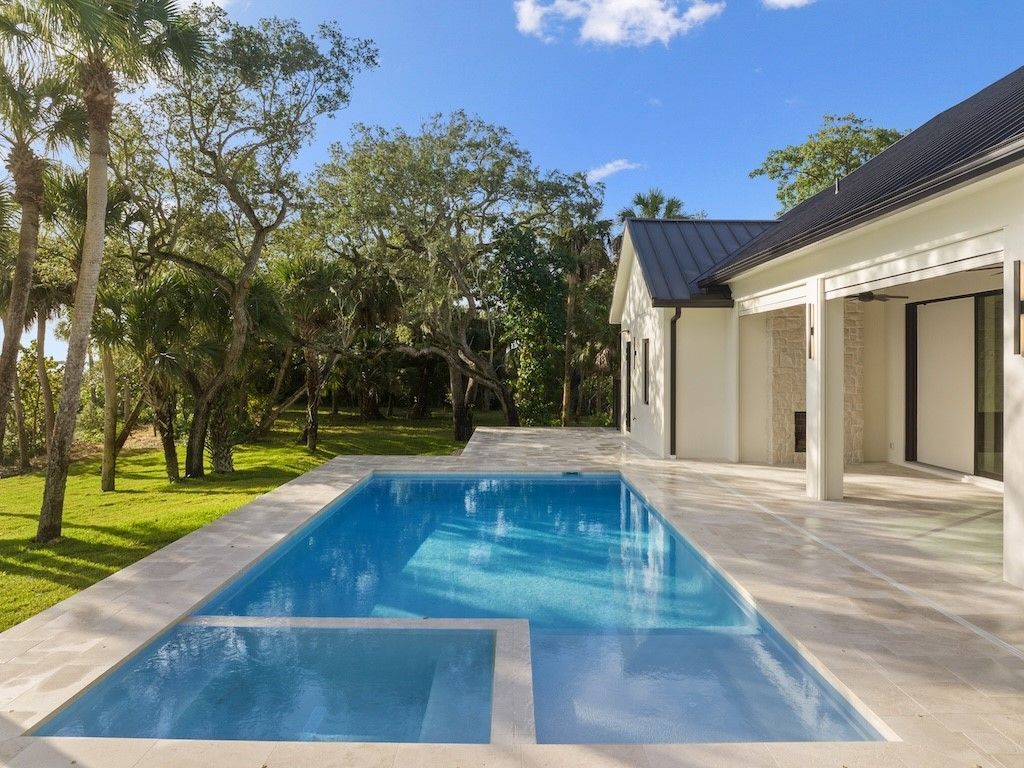 8680 Shore Lane, Vero Beach, FL 32967 Photo