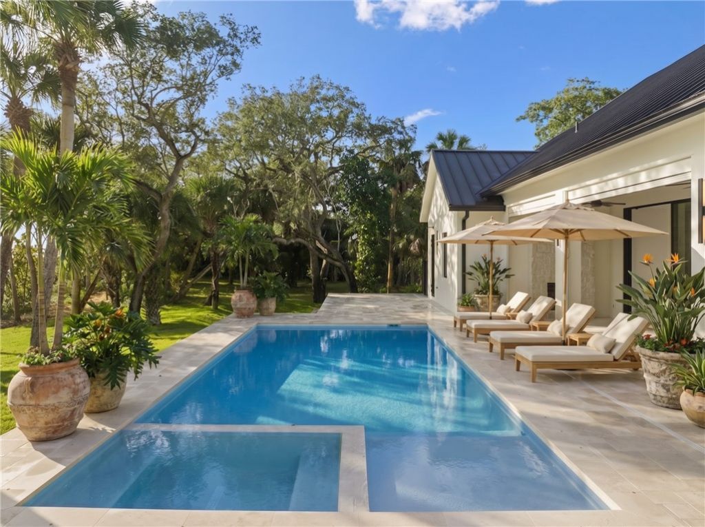 8680 Shore Lane, Vero Beach, FL 32967 Photo