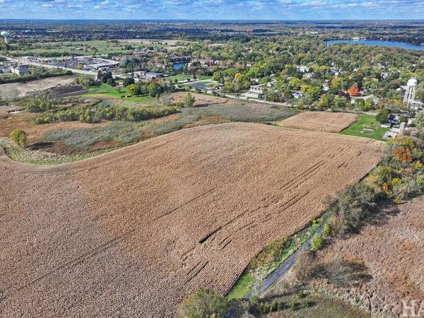 18521 W Il Route 120 Highway, Grayslake, IL 60030