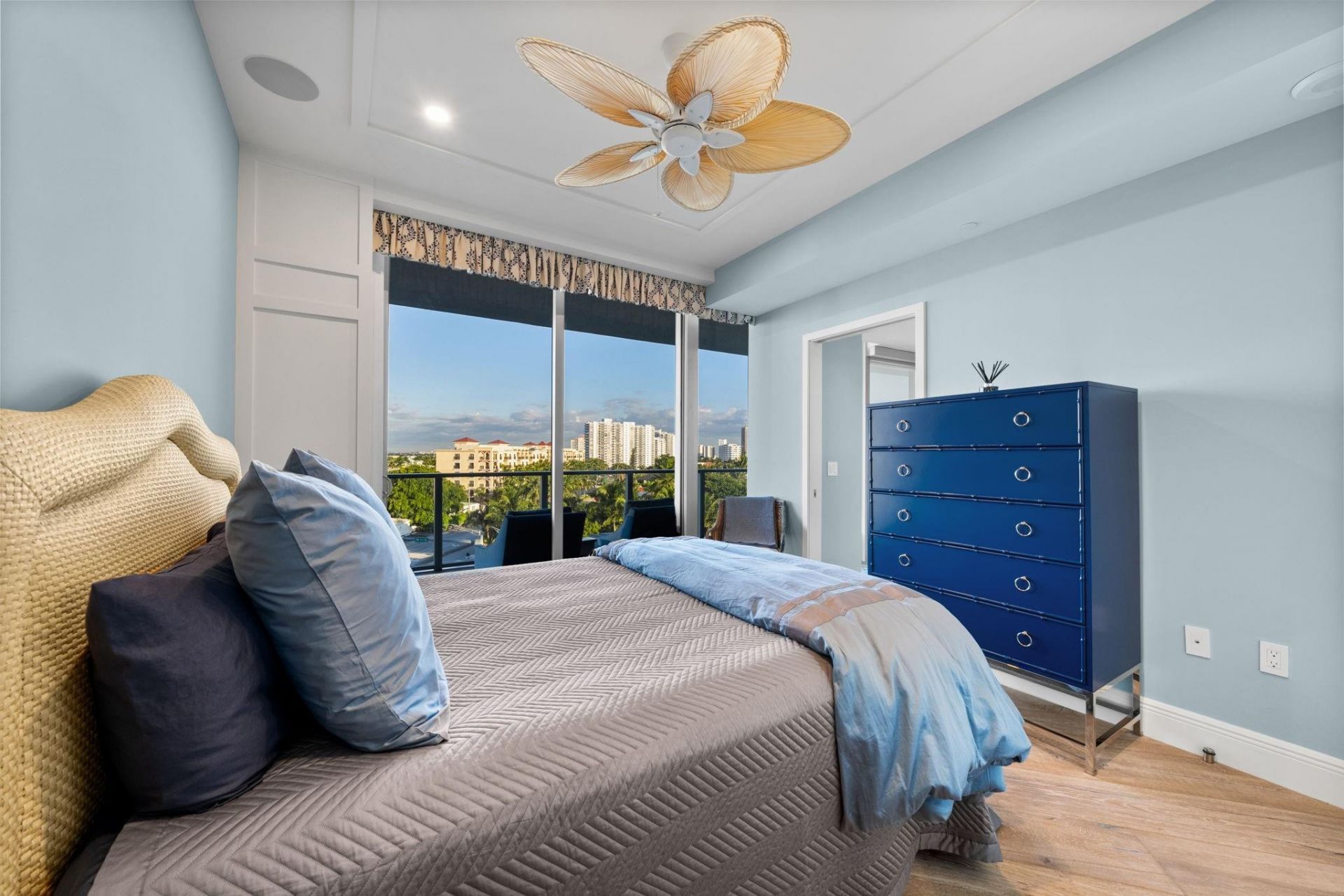 2200 N Ocean Boulevard, Unit N501, Fort Lauderdale, FL 33305 Photo