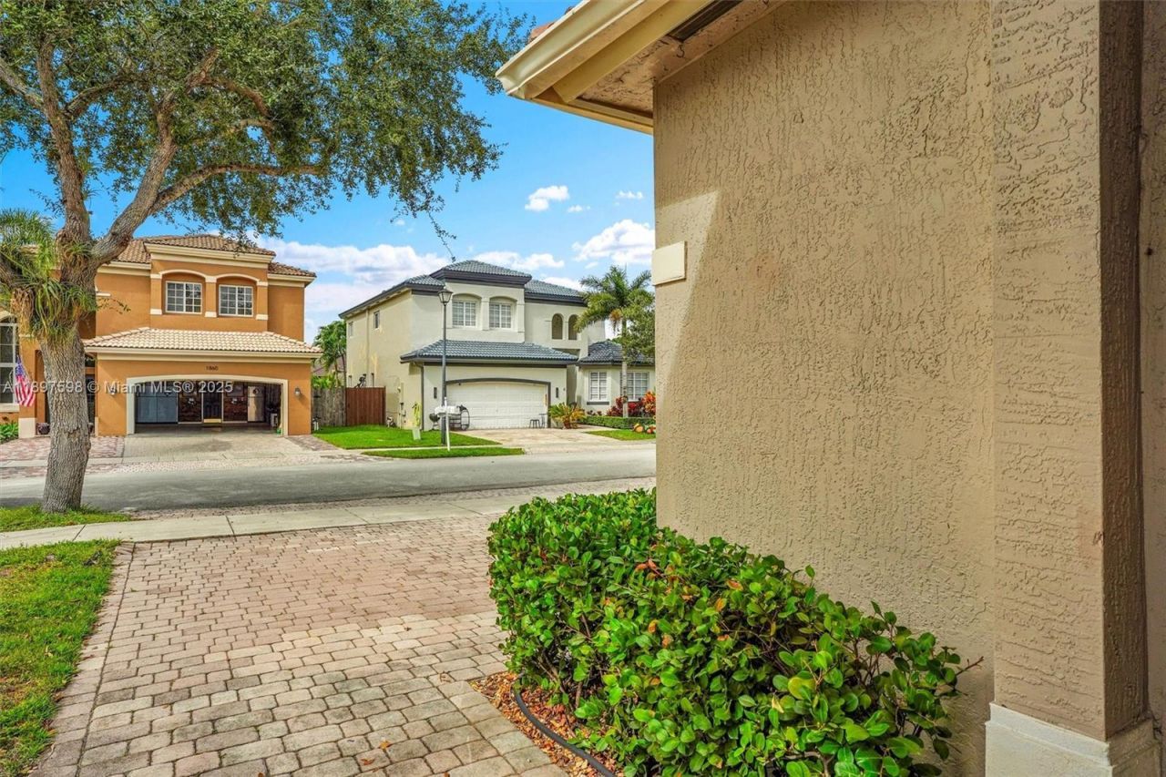 1861 SE 19th Ave, Homestead, FL 33035 Photo