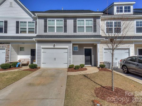 3800 Yorkshire Place, Sherrills Ford, NC 28682