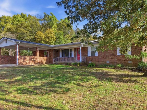 106 Lecroy Road, Hot Springs, AR 71901