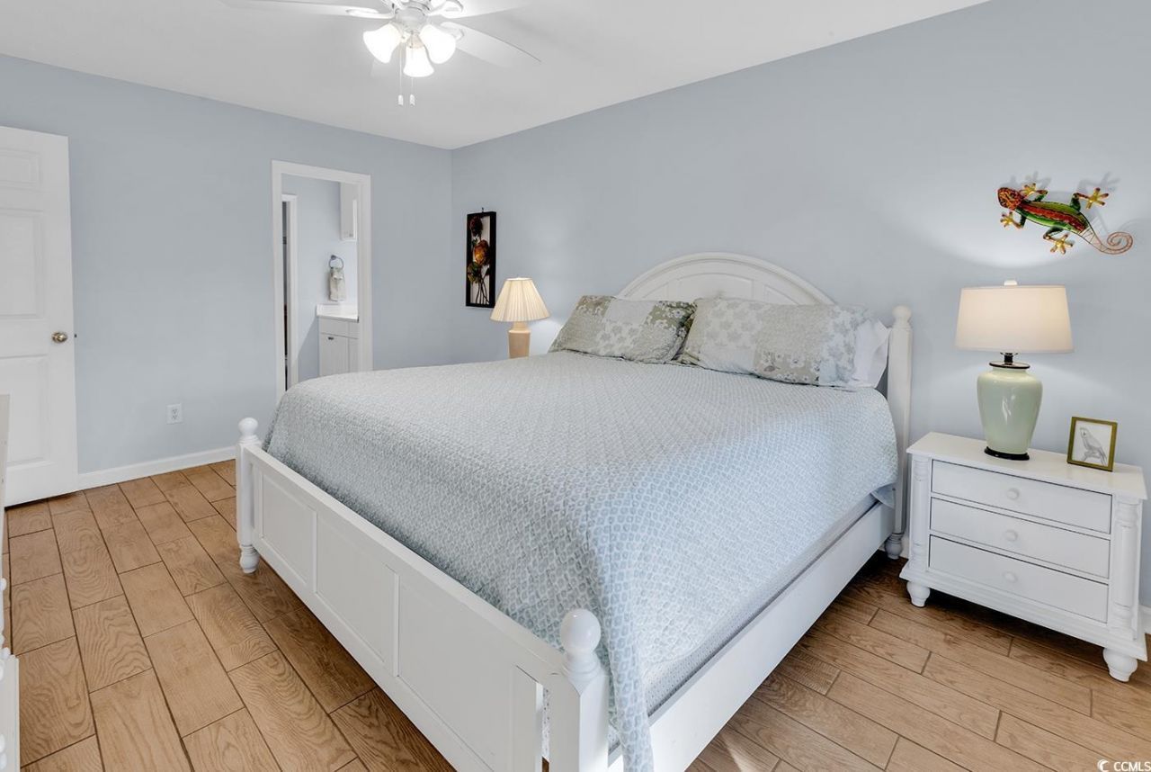 390 Pinehurst Ln. Photo 22