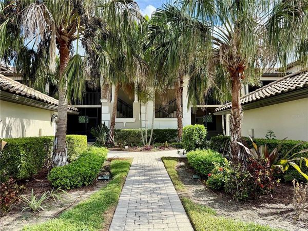 5538 PALMER CIRCLE, Unit 104, BRADENTON, FL 34211