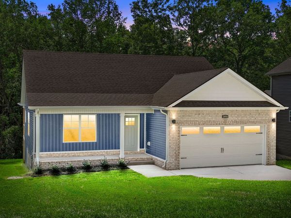 1054 Pollard Rd, Clarksville, TN 37042