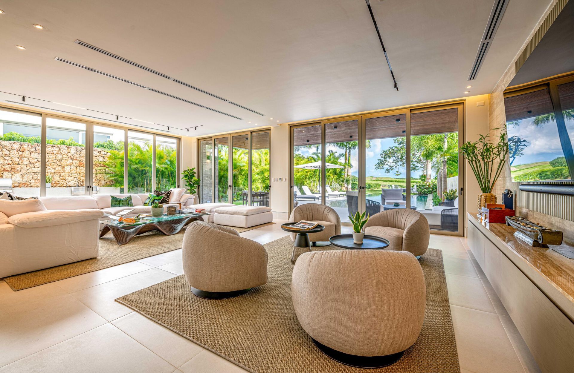 10 Los Altos Villa, ,  00000 Photo