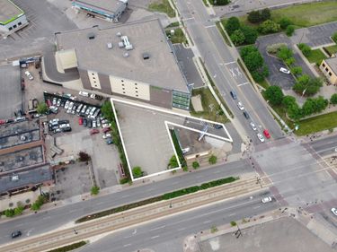 2119 University Avenue W, Saint Paul, MN 55114