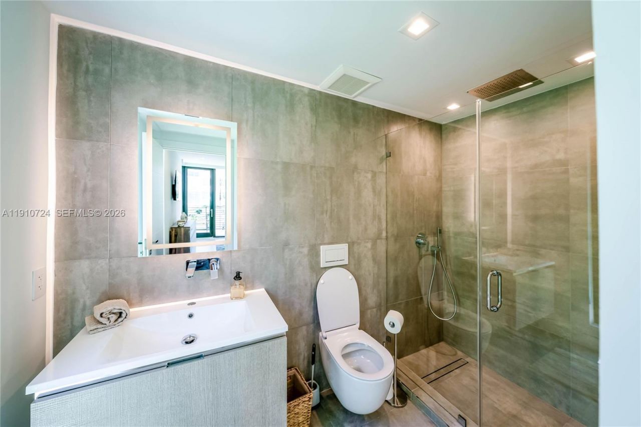 1930 Bay Dr, Unit 1, Miami Beach, FL 33141 Photo