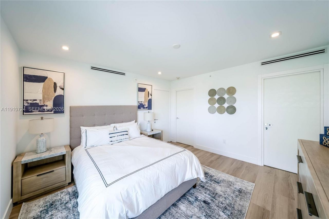 1930 Bay Dr, Unit 1, Miami Beach, FL 33141 Photo