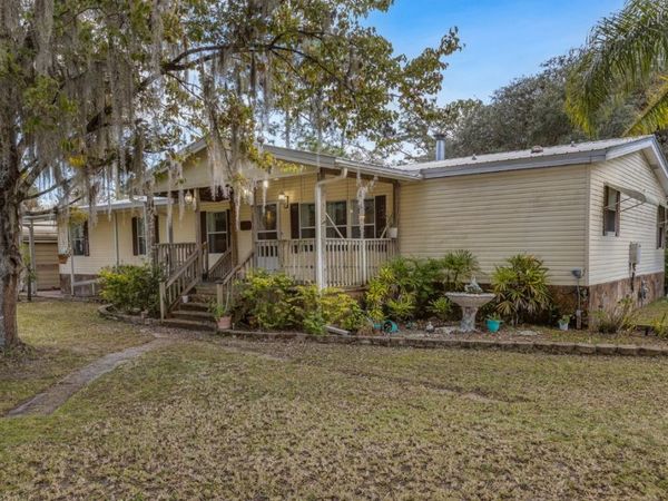 101 PALMLAND Avenue, Satsuma, FL 32189