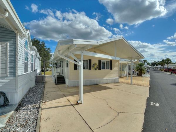 16 CHAMPIONSHIP DR, DAVENPORT, FL 33837