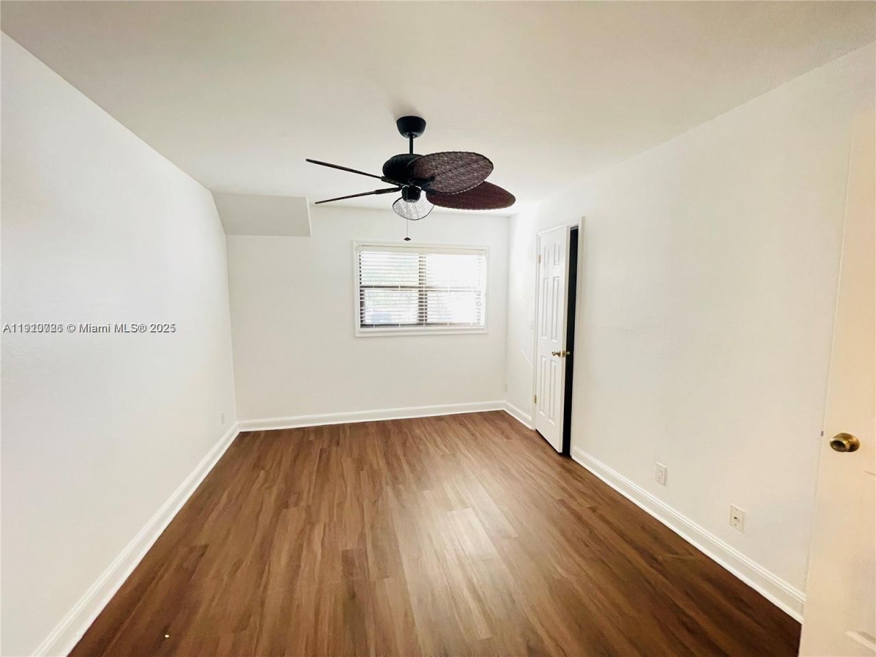 4086 N Pine Island Rd, Unit 508, Sunrise, FL 33351 Photo