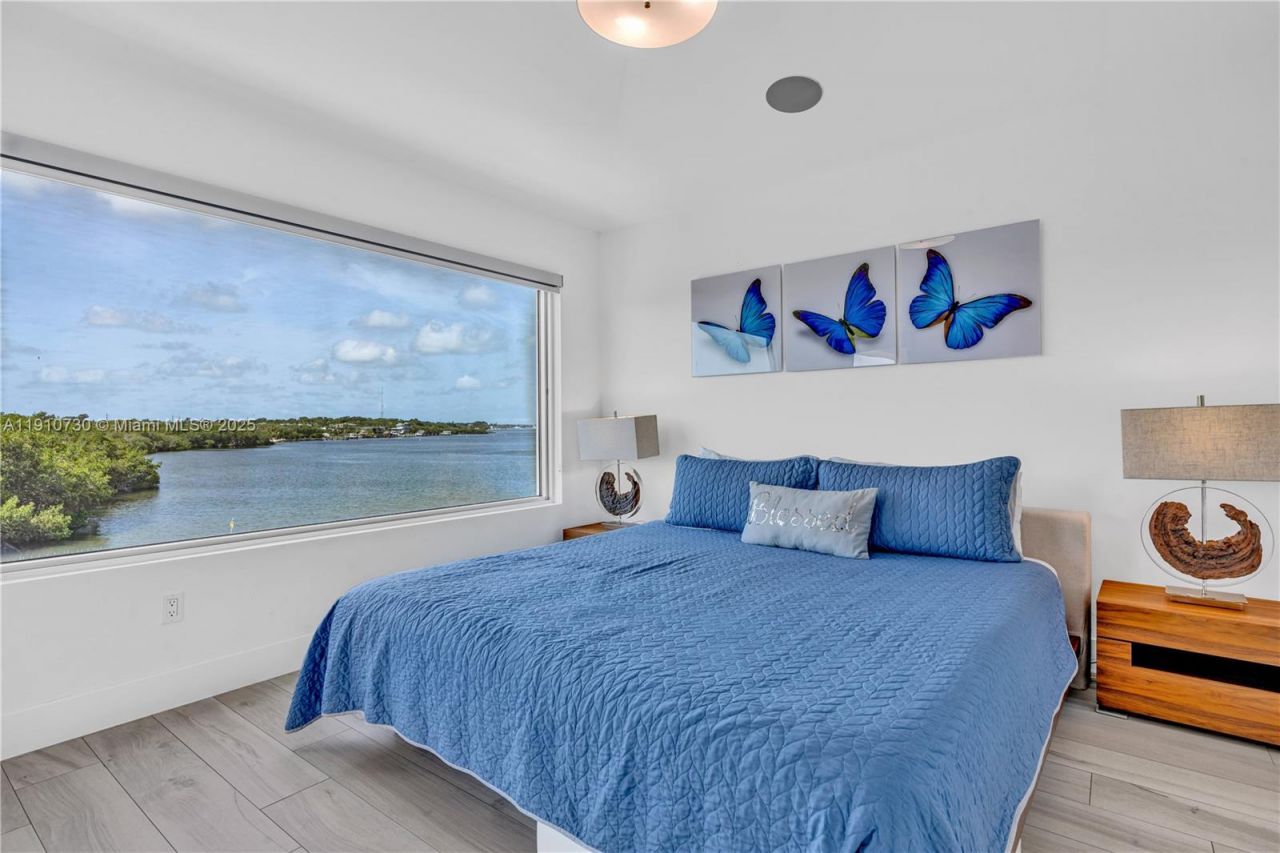325 Calusa, Islamorada, FL 33037 Photo