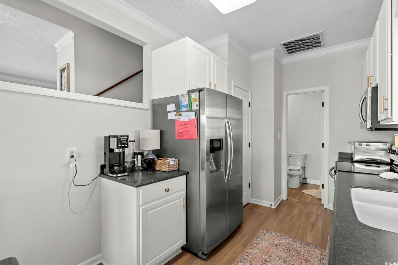 6001 - 6019 S Kings Hwy. Photo 15