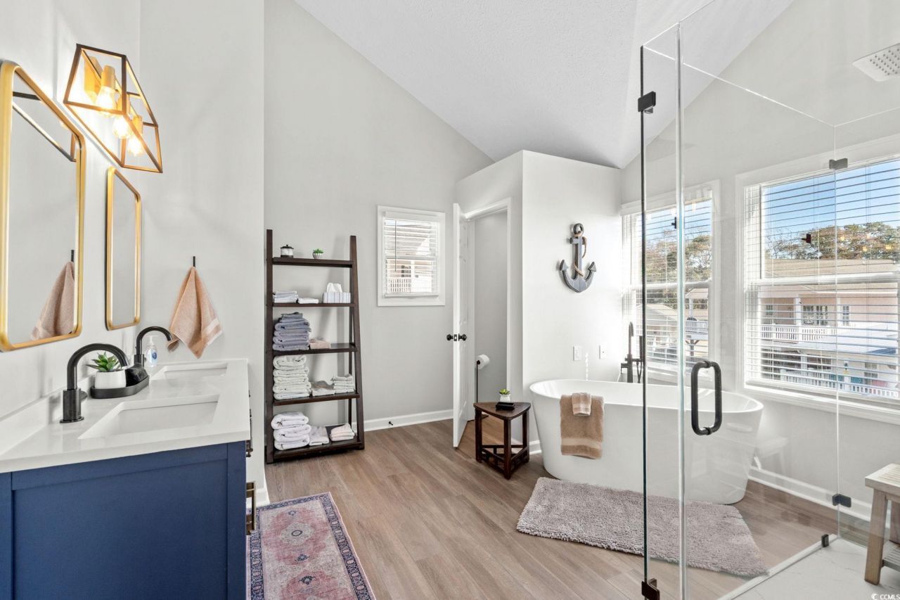 6001 - 6019 S Kings Hwy. Photo 31