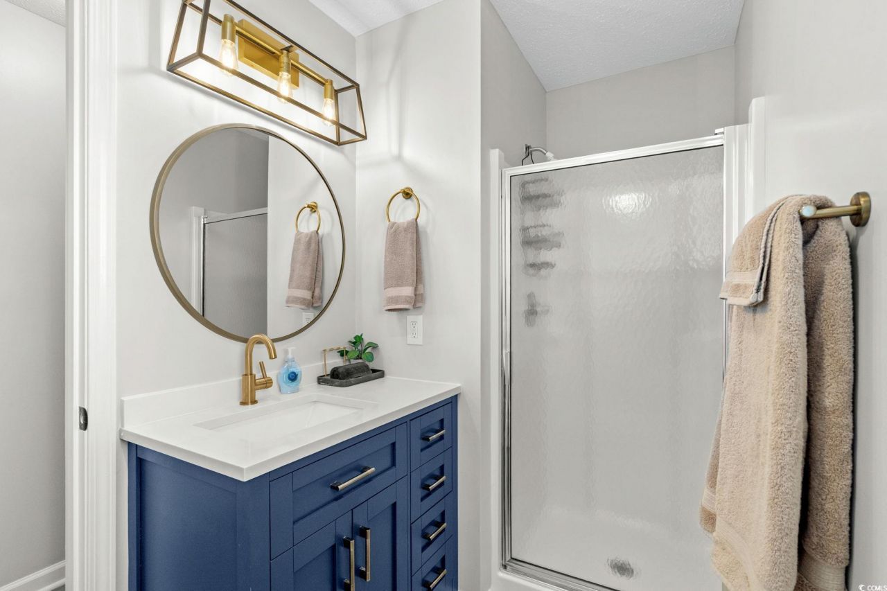 6001 - 6019 S Kings Hwy. Photo 36