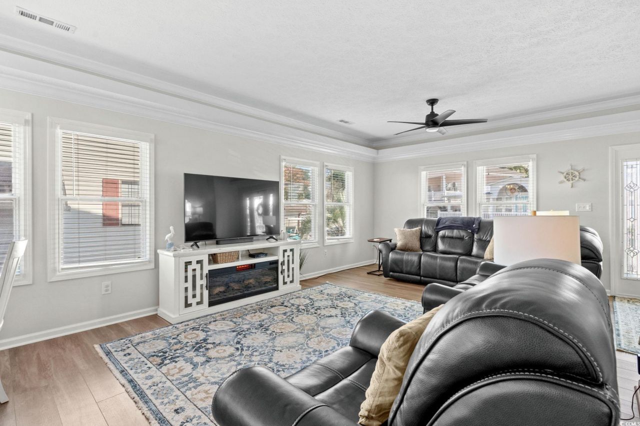 6001 - 6019 S Kings Hwy. Photo 8