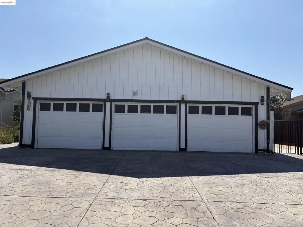 1205 1205 Beach Ct, Discovery Bay, CA 94505 Main Photo