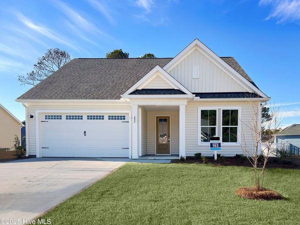 692 Edgeside Drive SE, Bolivia, NC 28422