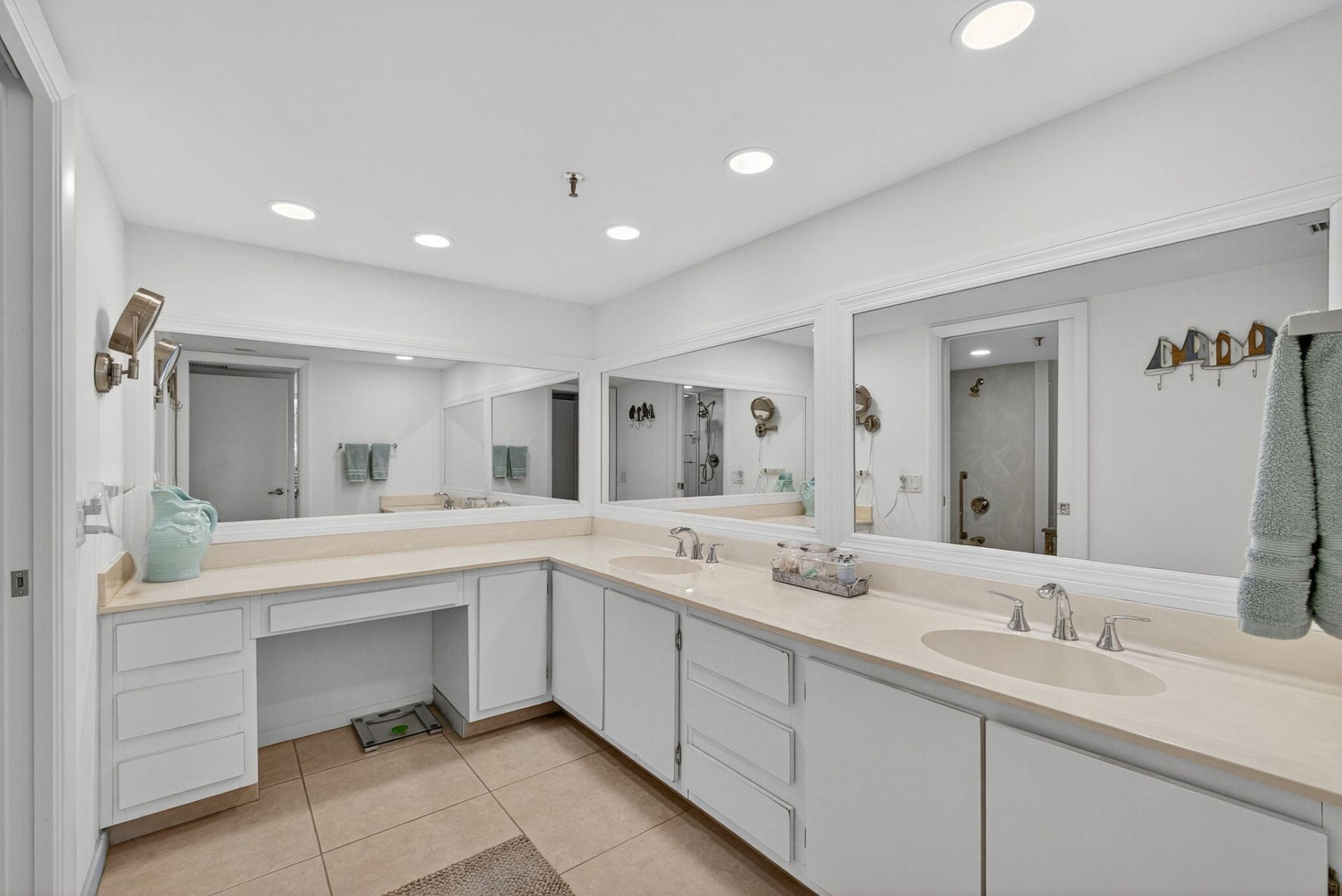 1300 S Highway A1a, Unit 201, Jupiter, FL 33477 Photo