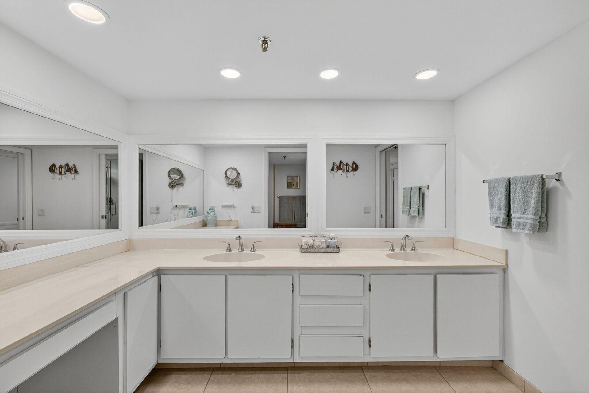 1300 S Highway A1a, Unit 201, Jupiter, FL 33477 Photo