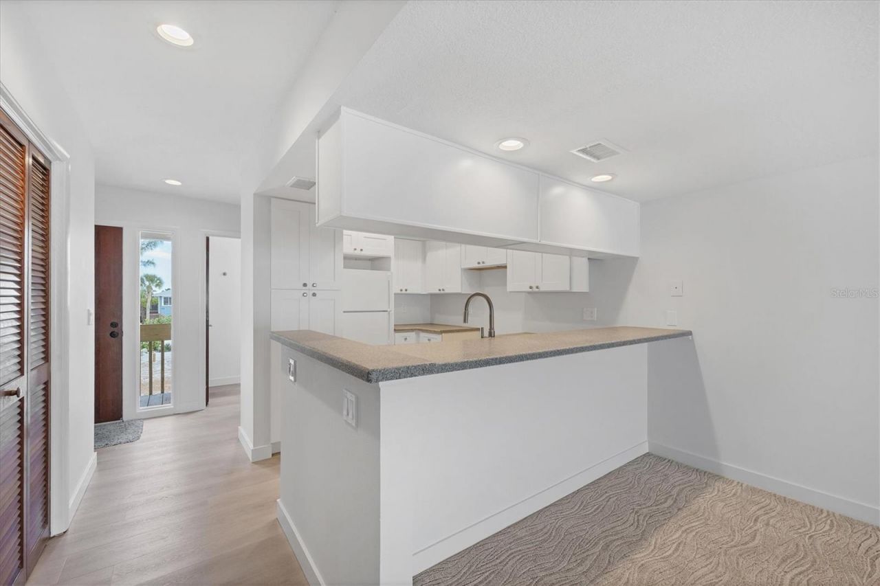 301 S Gulf Boulevard, Unit 11 & 12, Placida, FL 33946 Photo