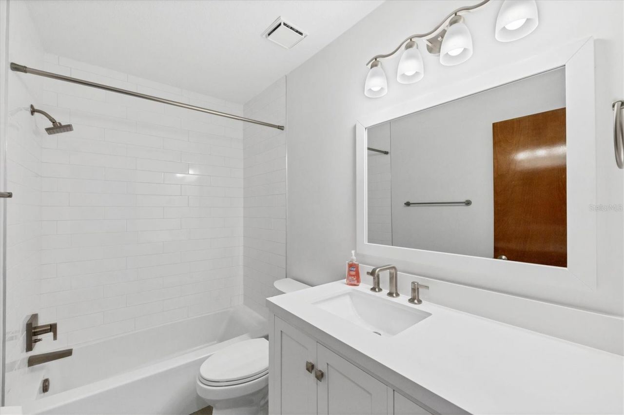 301 S Gulf Boulevard, Unit 11 & 12, Placida, FL 33946 Photo